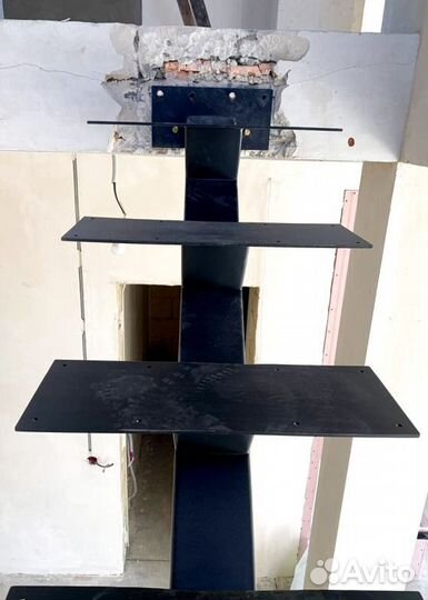 Лестница г-образная на дачу