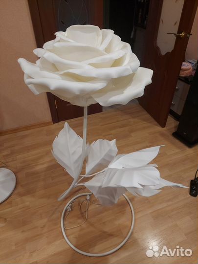 Торшер напольный