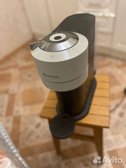 Nespresso Vertuo Next GCV1