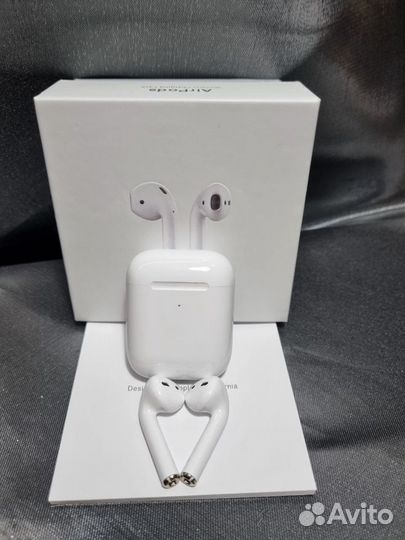 Наушники Apple AirPods 2 exclusive