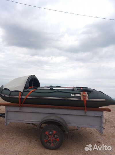 Лодка гладиатор 330 профессионал