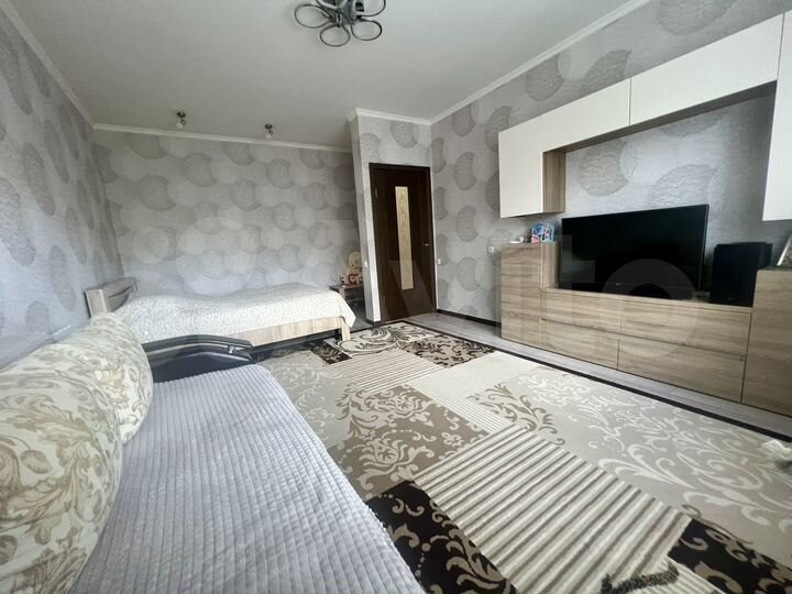 2-к. квартира, 66 м², 1/5 эт.