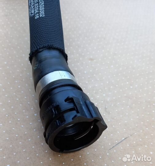 Патрубок Mercedes GLE166 AMG