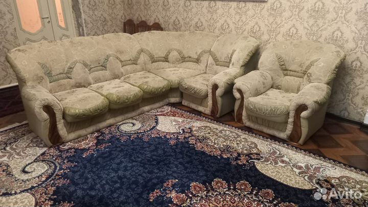 Угловой диван бу