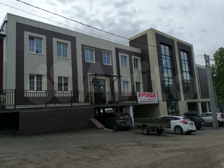 Под парикмахерскую, 32 м²