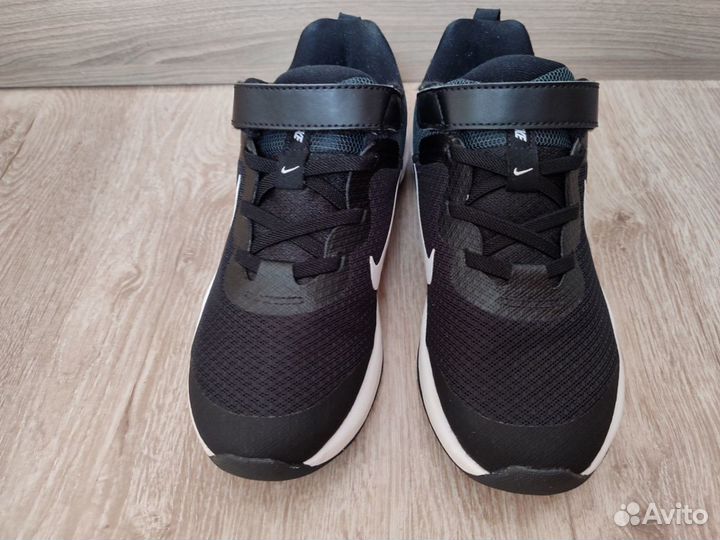 Кроссовки Nike 33р (2,5Y)