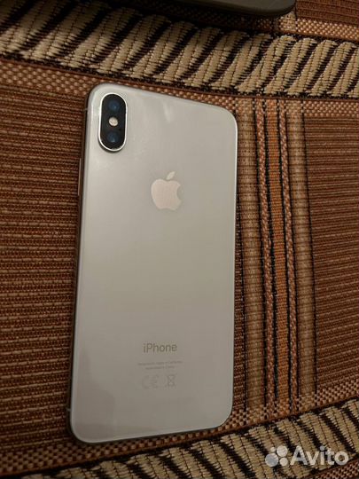 iPhone X, 64 ГБ
