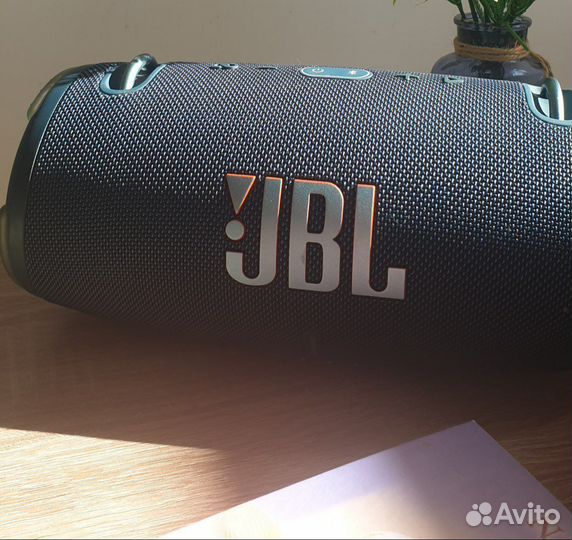 Колонка JBL xtreme 3