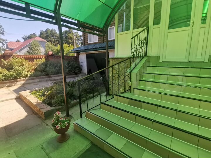 Дом 140 м² на участке 12 сот.