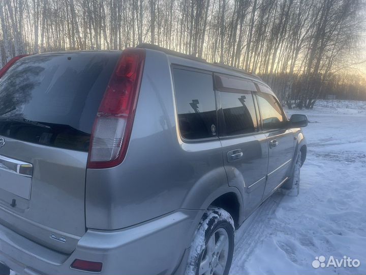 Nissan X-Trail 2.0 AT, 2002, 150 000 км