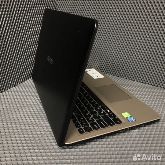 Ноутбук asus R540M (49620)