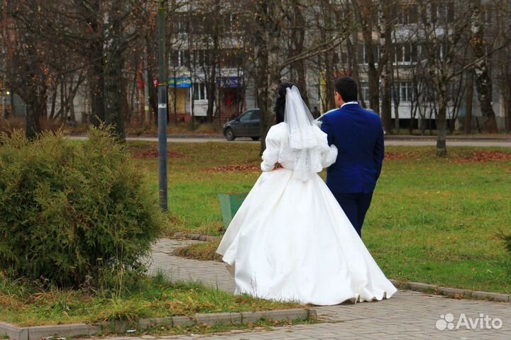 Свадебное платье