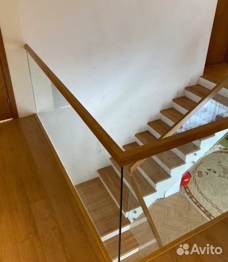 Поворотные лестницы