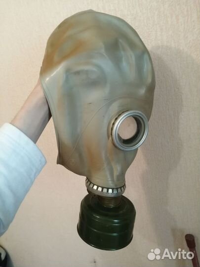 Противогаз