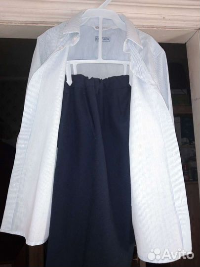 Рубашка и брюки