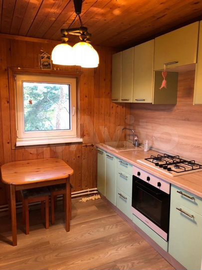 Дом 60 м² на участке 2 сот.