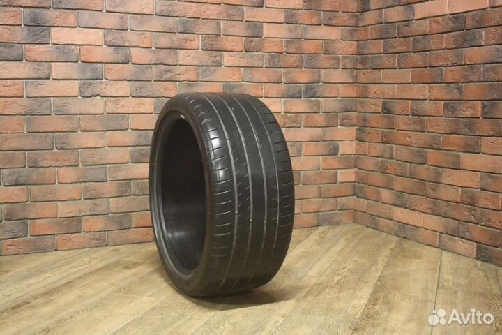 Michelin Pilot Sport 4 S 255/35 R19