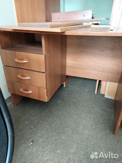 Стол ученика однотумбовый с ящиками