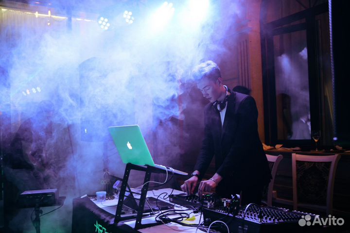 Диджей на свадьбу, юбилей. Звук, свет, караоке