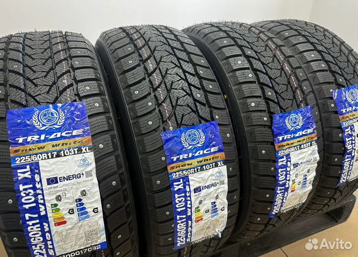 Tri Ace Snow White II 225/60 R17 28H