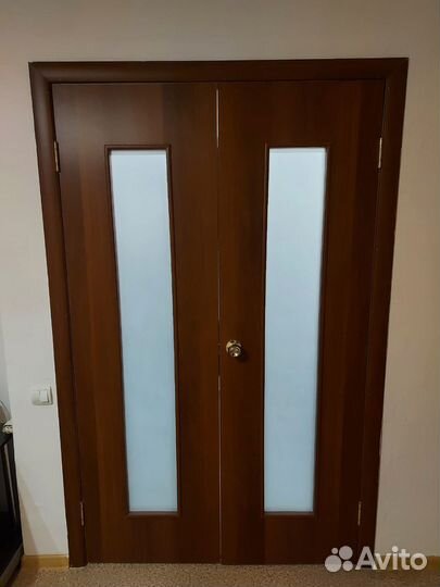 Дверь межкомнатная со стеклом бу