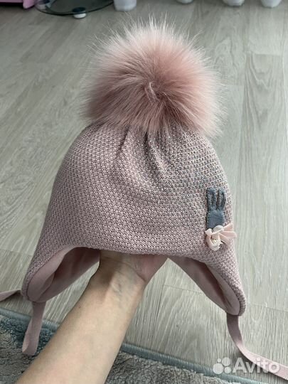 Шапка для девочки новая
