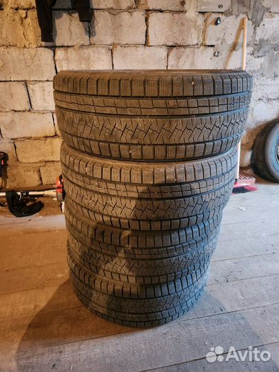 Triangle Snowlink TWT02 225/45 R19 96V