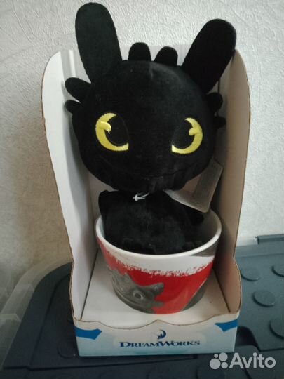 Кружка с игрушкой