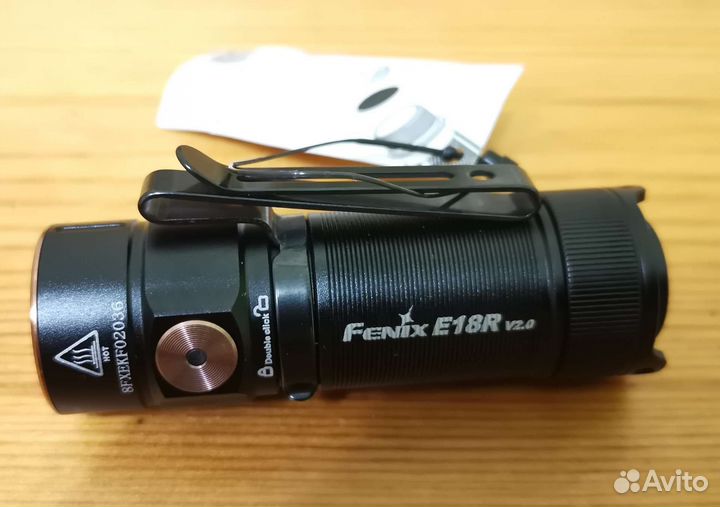 Мини-монстр фонарик fenix E18R v2.0