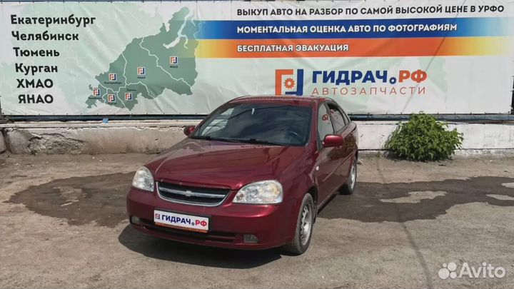 Накладка декоративная на торпедо правая Chevrolet