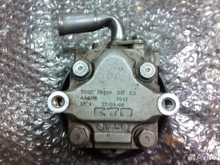 Форд Фьюжен-насос гура (на дизель)