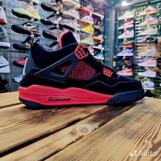 Кроссовки Air Jordan 4 Retro Red Thunder