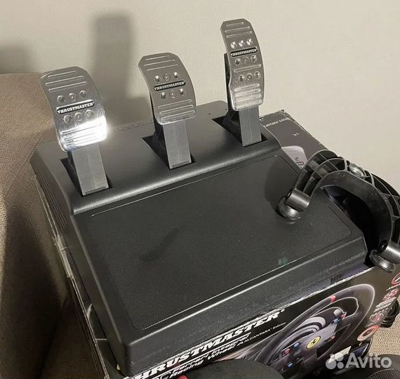 Игровой руль Thrustmaster t300 Ferrari Alcantara