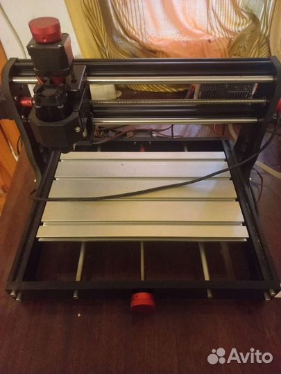 Настольный фрезерный станок