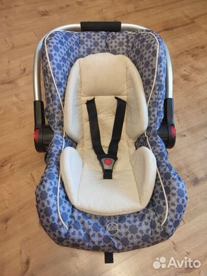 Автолюлька Happy Baby Gelios