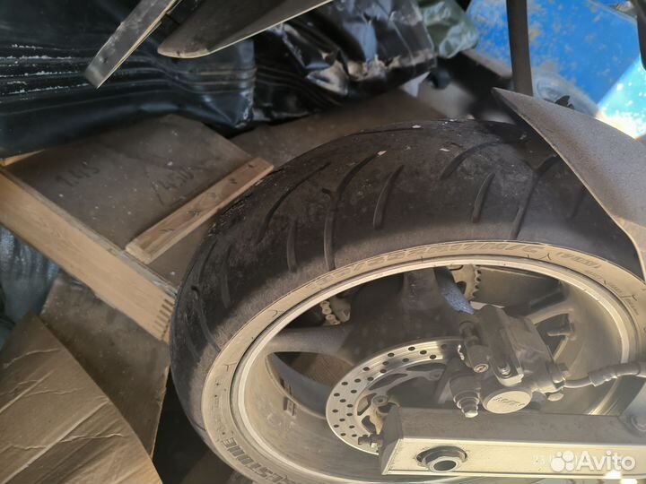 Продам мотоцикл Yamaha fz6s