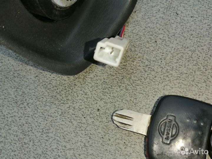 Замок зажигания для Nissan Maxima (A32) 1994-2000