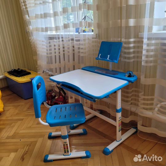 Растущая парта и стул