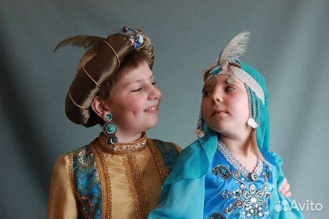 Восточная красавица, японский