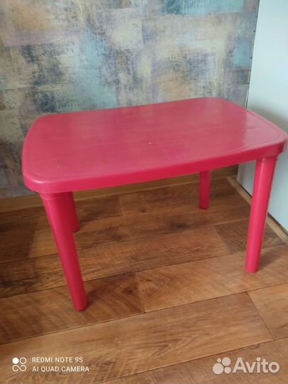 Детский столик