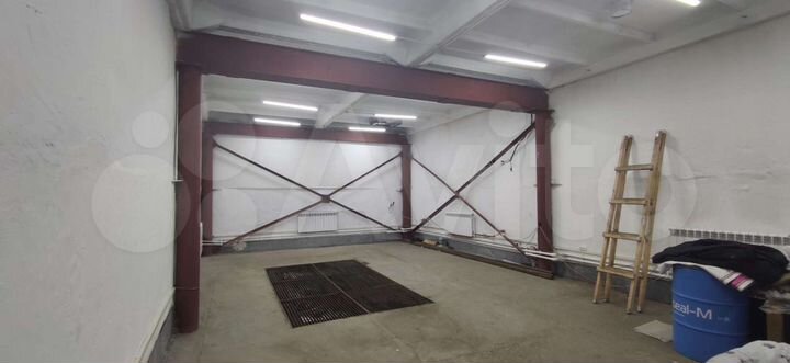 Здание, 150 м²