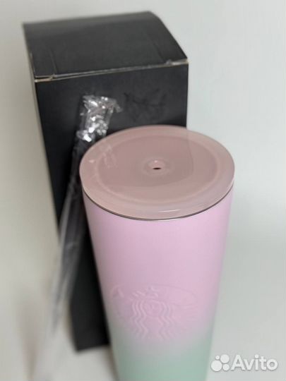 Стакан starbucks градиент