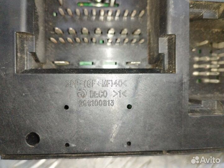 Блок предохранителей моторный Chevrolet Aveo T300