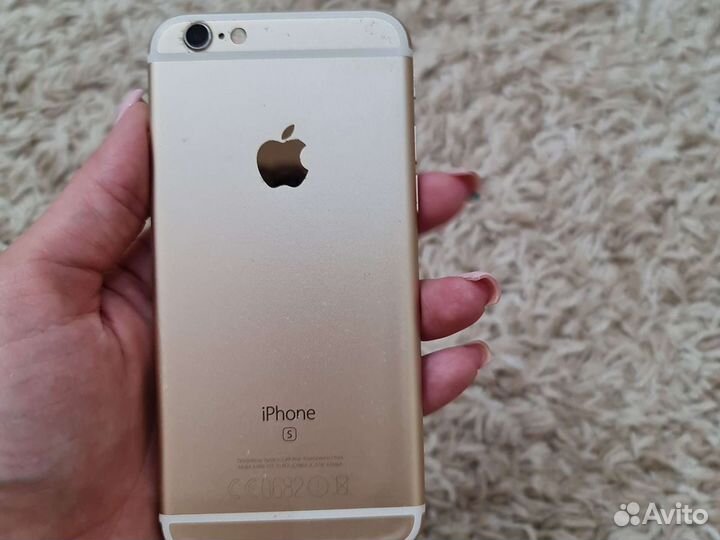 Телефон iPhone 6s