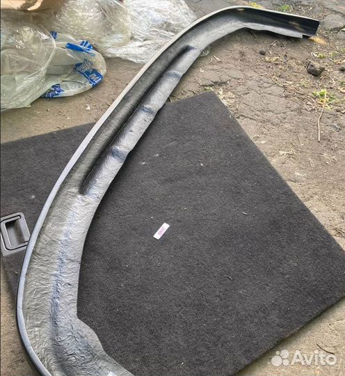 Сплиттер (губа) перед на Aero обвес Forester SG