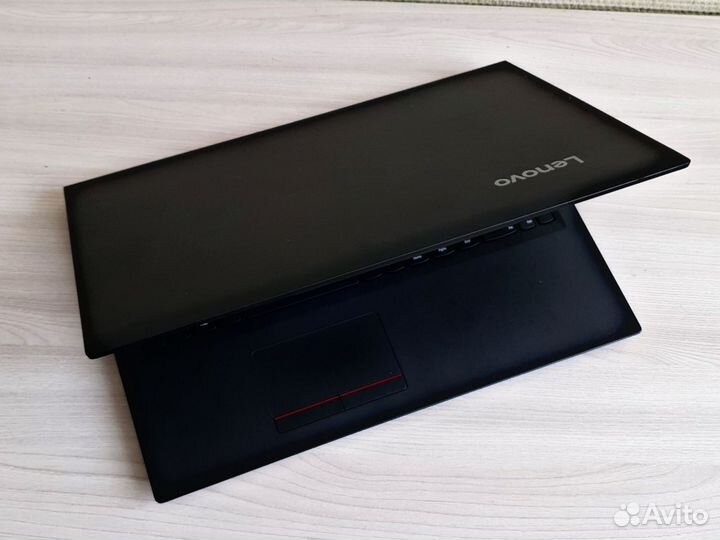 Современный ноутбук Lenovo i5