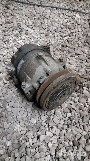 Компрессор кондиционера Daewoo Nexia