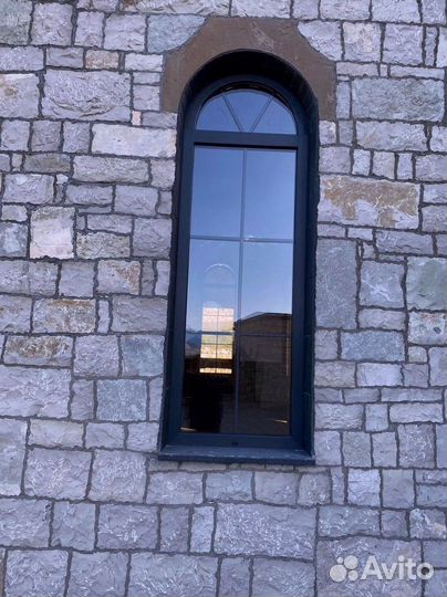 Пластиковые окна и двери арт 2.100