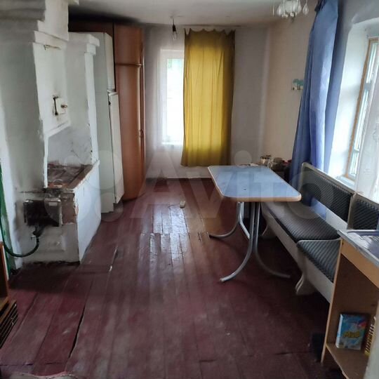 Дом 28,7 м² на участке 6,8 сот.