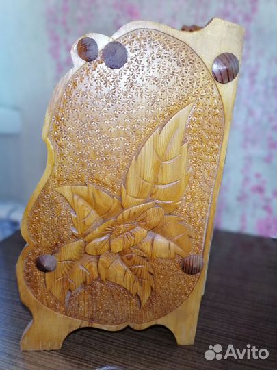 Хлебница деревянная